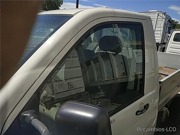 Puerta Delantera Izquierda Volkswagen T5 Transporter (7H)(04.200  Machineryscanner