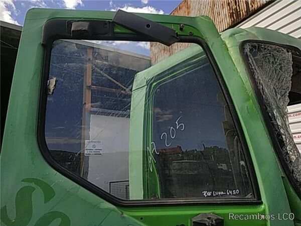 PUERTA DELANTERO DERECHA Renault Midlum FG XXX.10  Machineryscanner