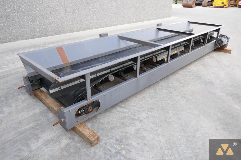 Onbekend Cross conveyor  Machineryscanner